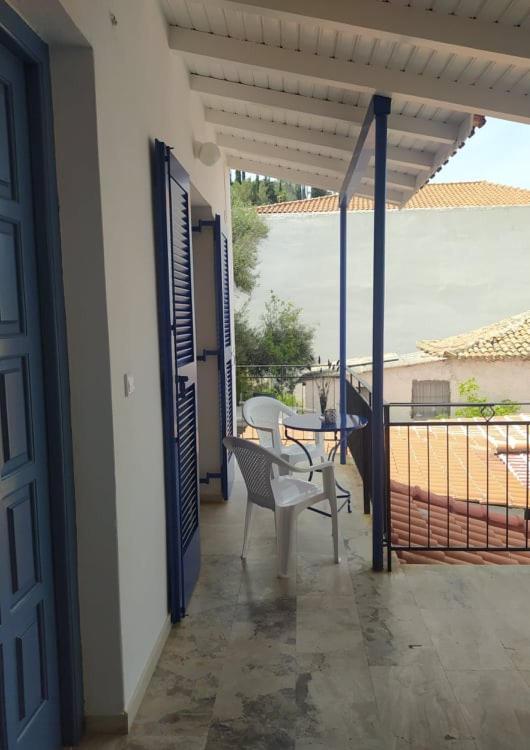 Artaki Beach Comfy Apartment Koróni Exteriör bild